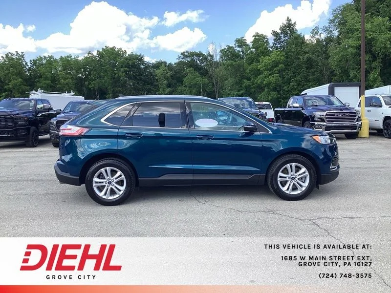 Used 2020 Green Ford SEL image 8