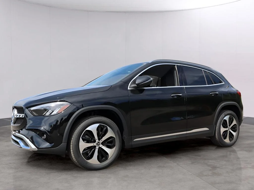 Used 2026 Cosmos Black Metallic Mercedes-Benz GLA 250 image 3