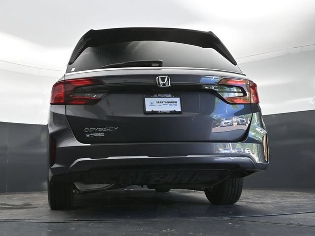 Used 2025 Modern Steel Metallic Honda EX-L image 66