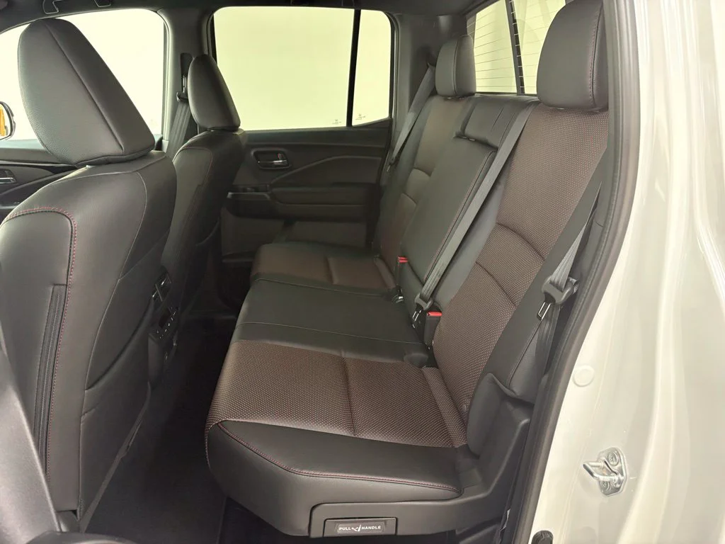 2026 Honda Ridgeline Black Edition - Photo 12
