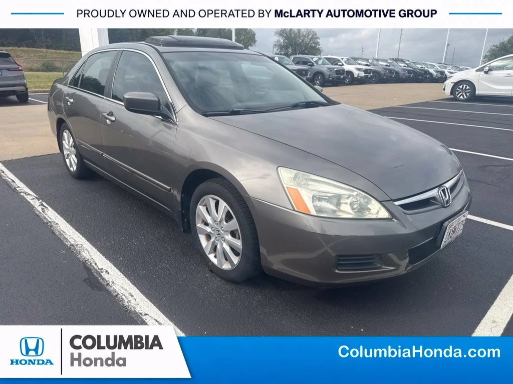 Used 2007  Honda EX-L image 1