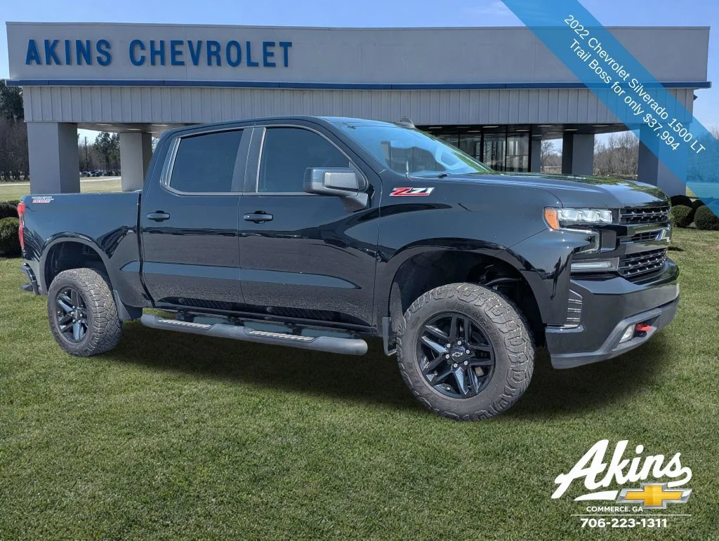 Used 2022 Black Chevrolet LT Trail Boss image 2