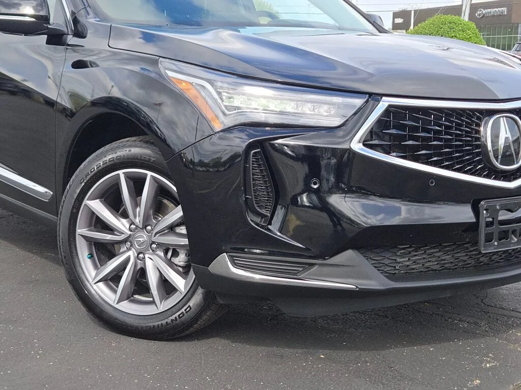 Used 2023  Acura Technology Package image 3