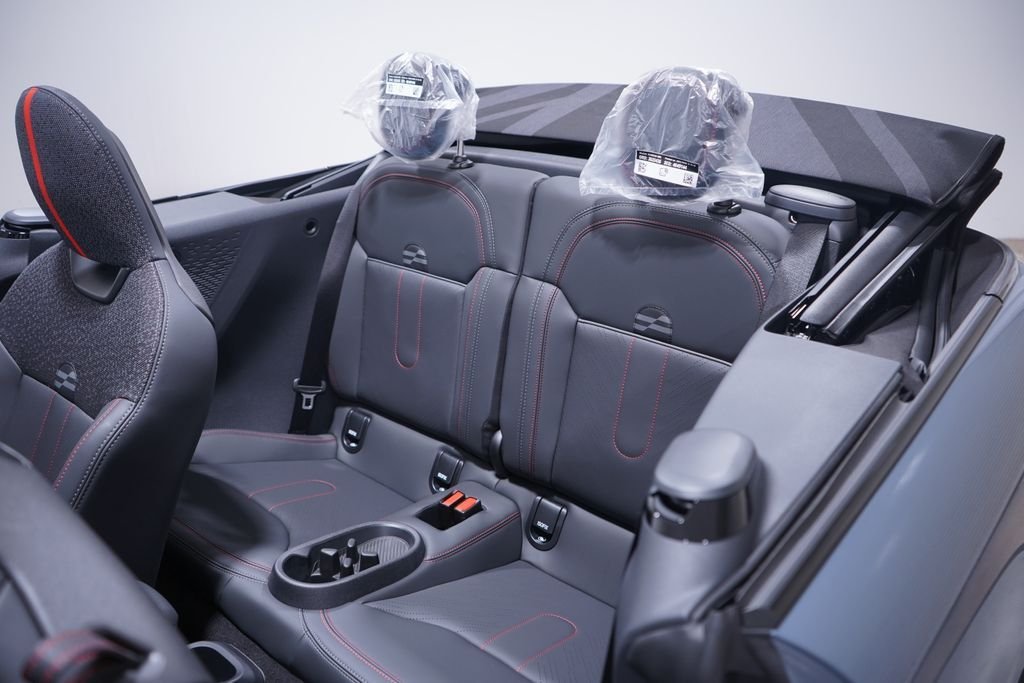 2026 MINI Convertible John Cooper Works - Photo 12