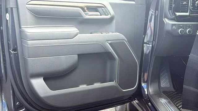 2026 GMC Sierra 1500 SLE - Photo 23