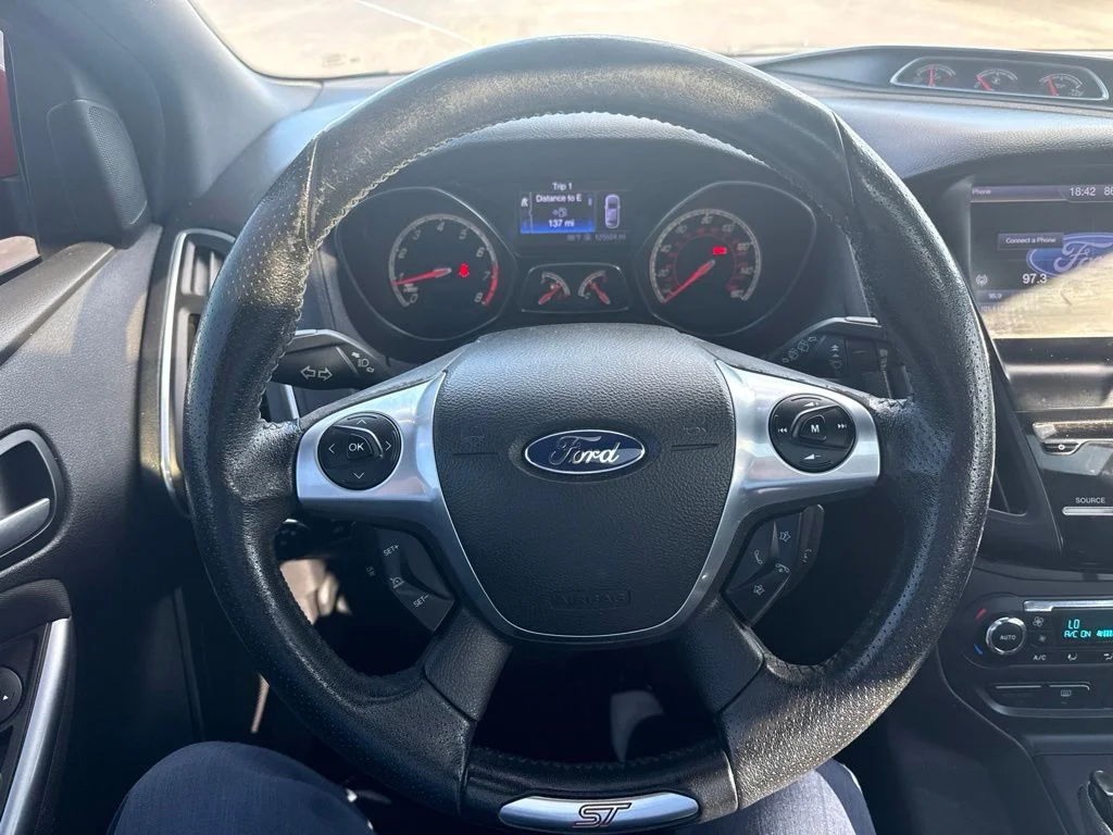 Used 2013 Red Ford ST image 18