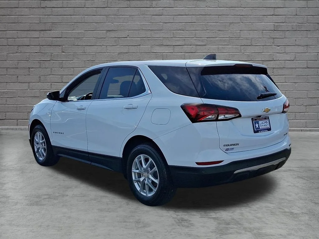 Used 2023 Summit White Chevrolet LT image 37