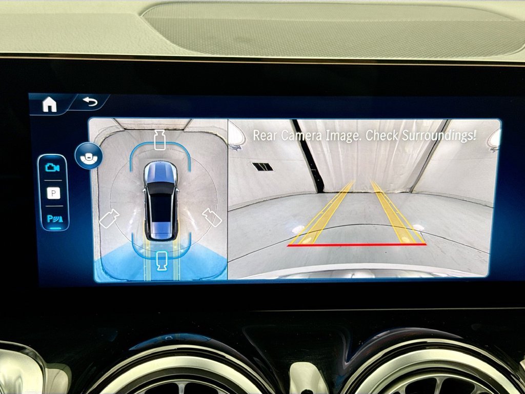 New 2026 Polar White Mercedes-Benz GLB 250 image 15
