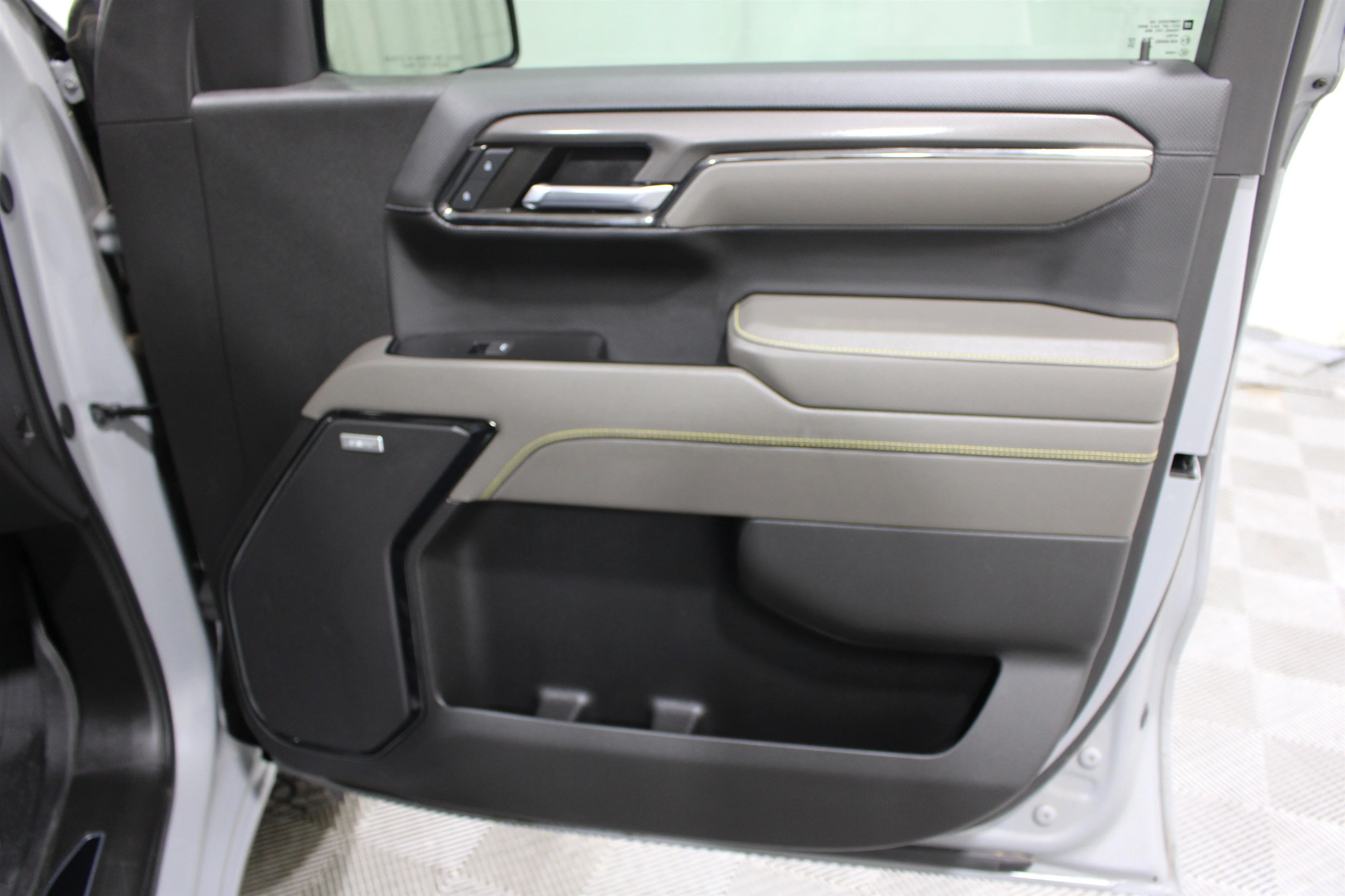 2024 Chevrolet Silverado 1500 ZR2 - Photo 26