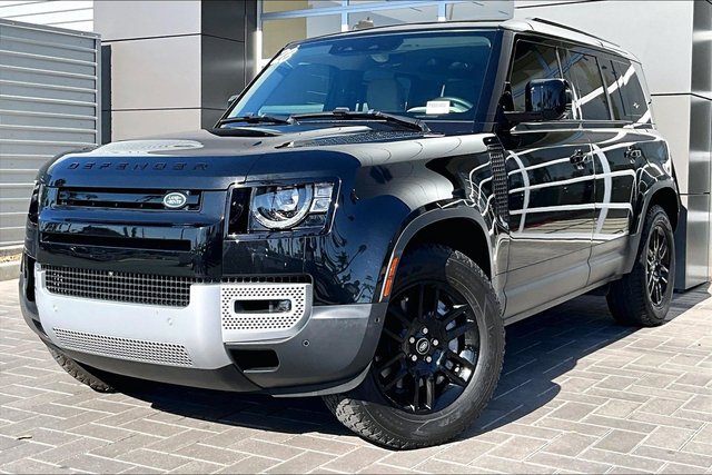 2023 Land Rover Defender 110 SE