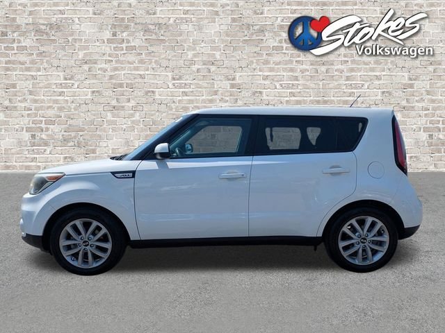Used 2018 White Kia Plus image 6