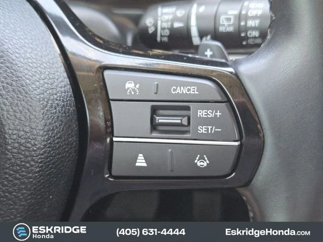 Used 2023 Platinum White Pearl Honda Touring image 28