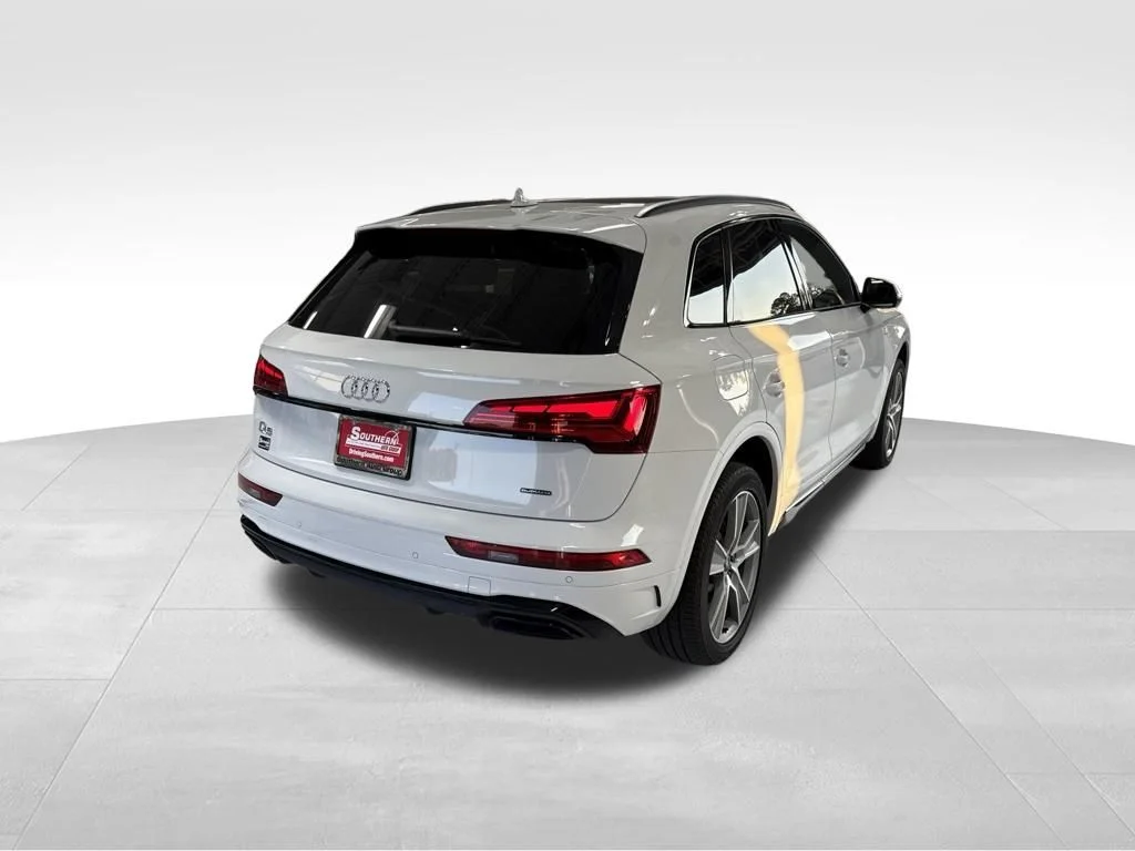 Used 2025  Audi 45 S line Premium Plus image 7