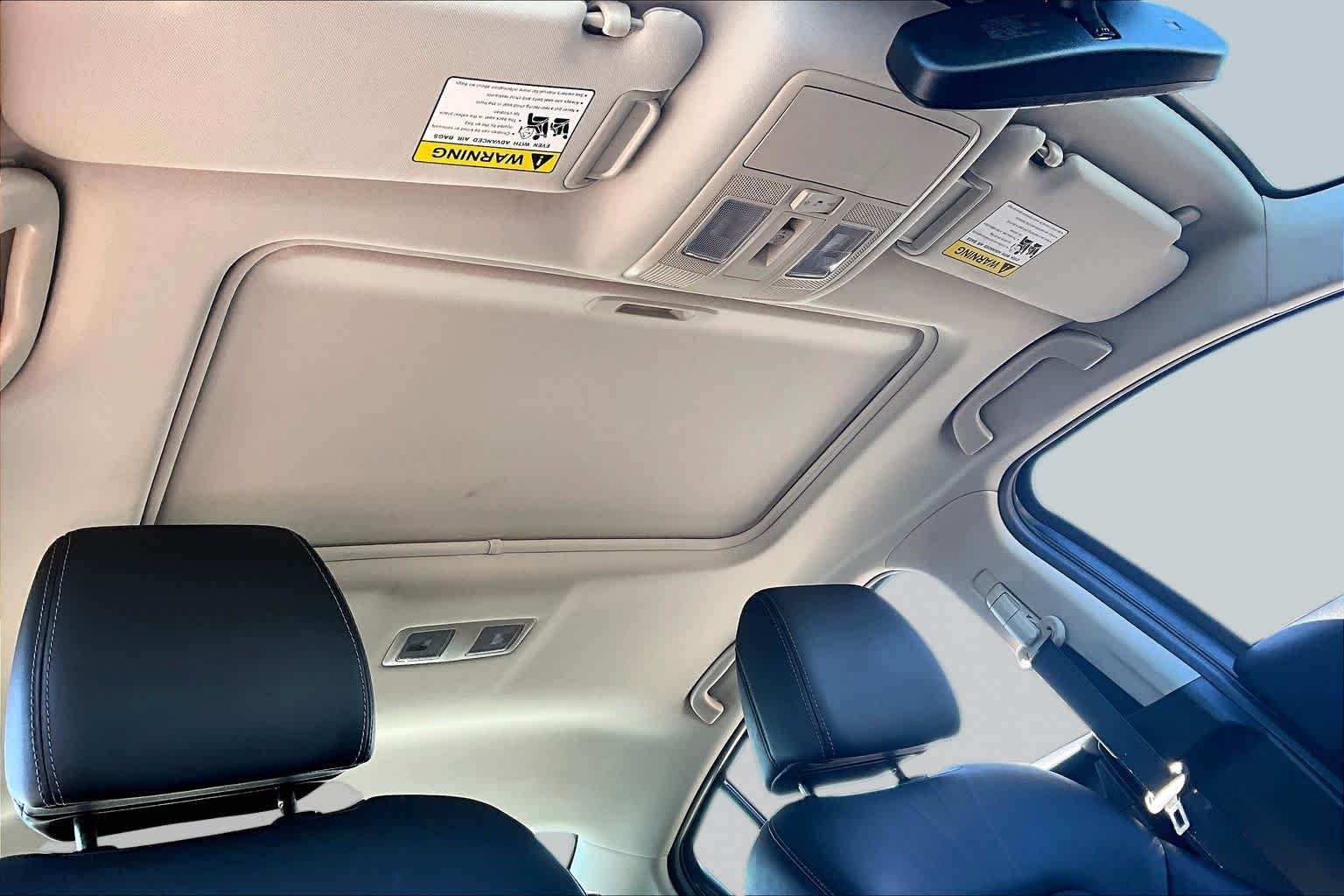 Used 2019 Machine Gray Metallic Mazda Grand Touring image 13