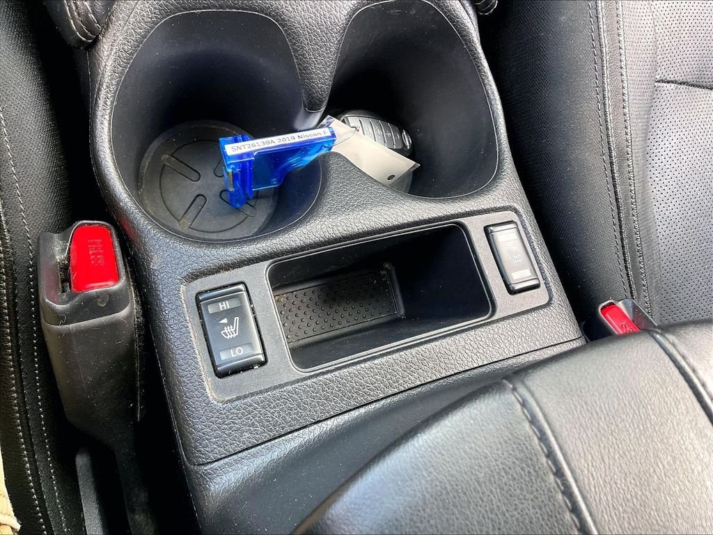 Used 2019 Gun Metallic Nissan SL image 34
