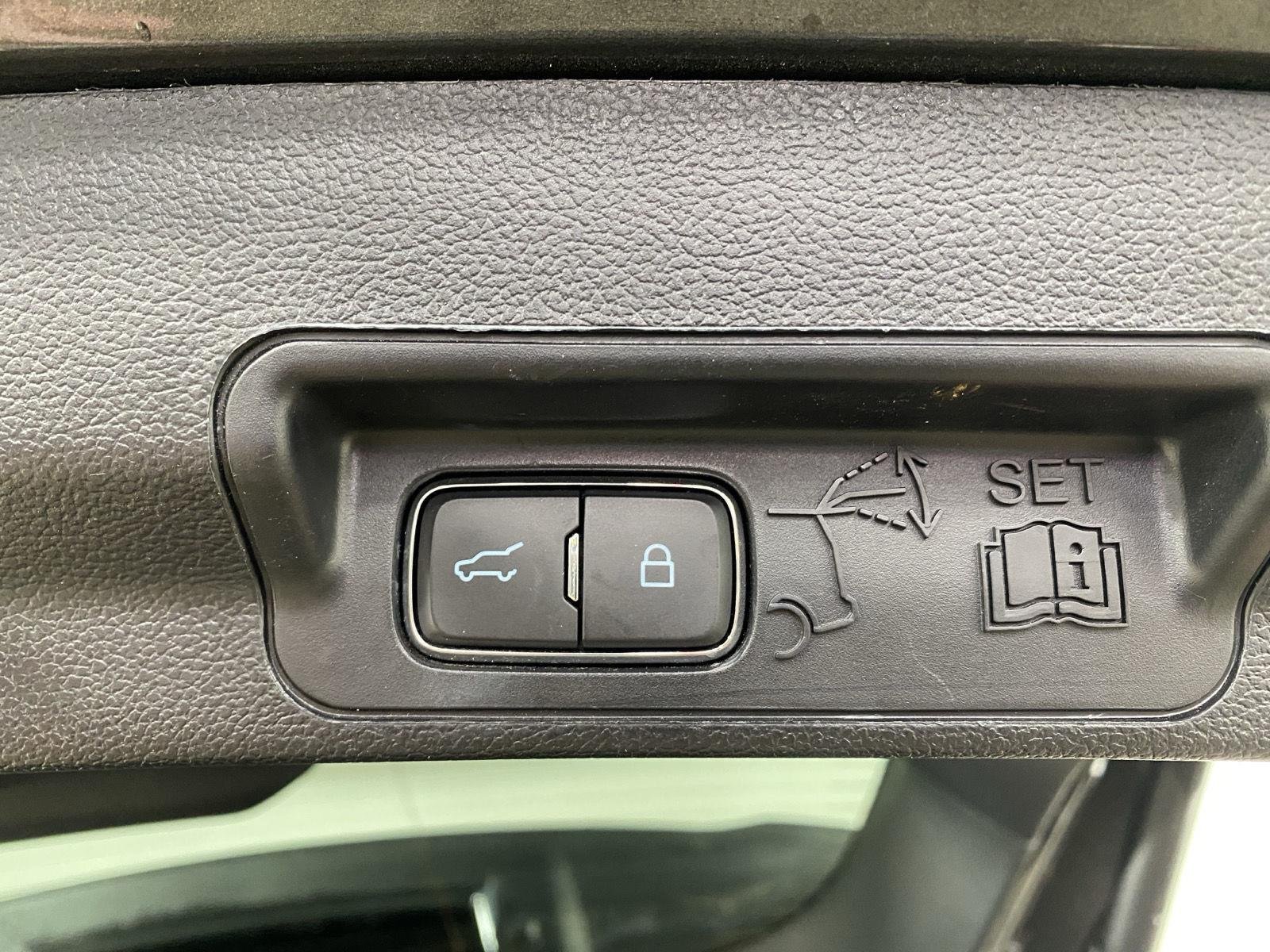 Used 2020 Magnetic Ford XLT image 27