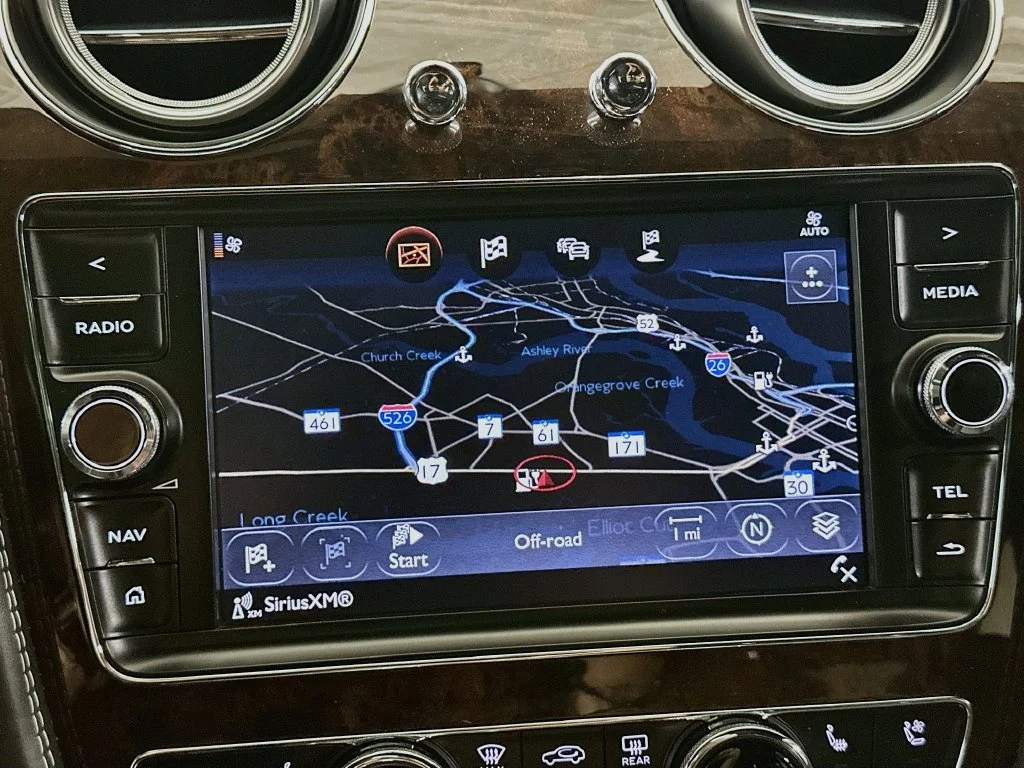 Used 2018 Gray Bentley W12 image 14