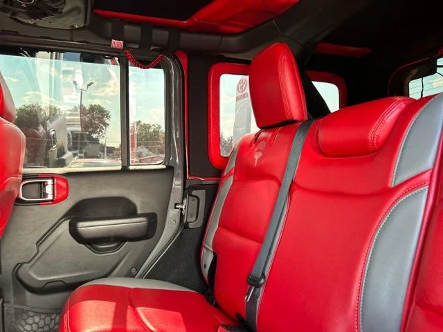 Used 2018 Gray Jeep Unlimited Sport S image 24