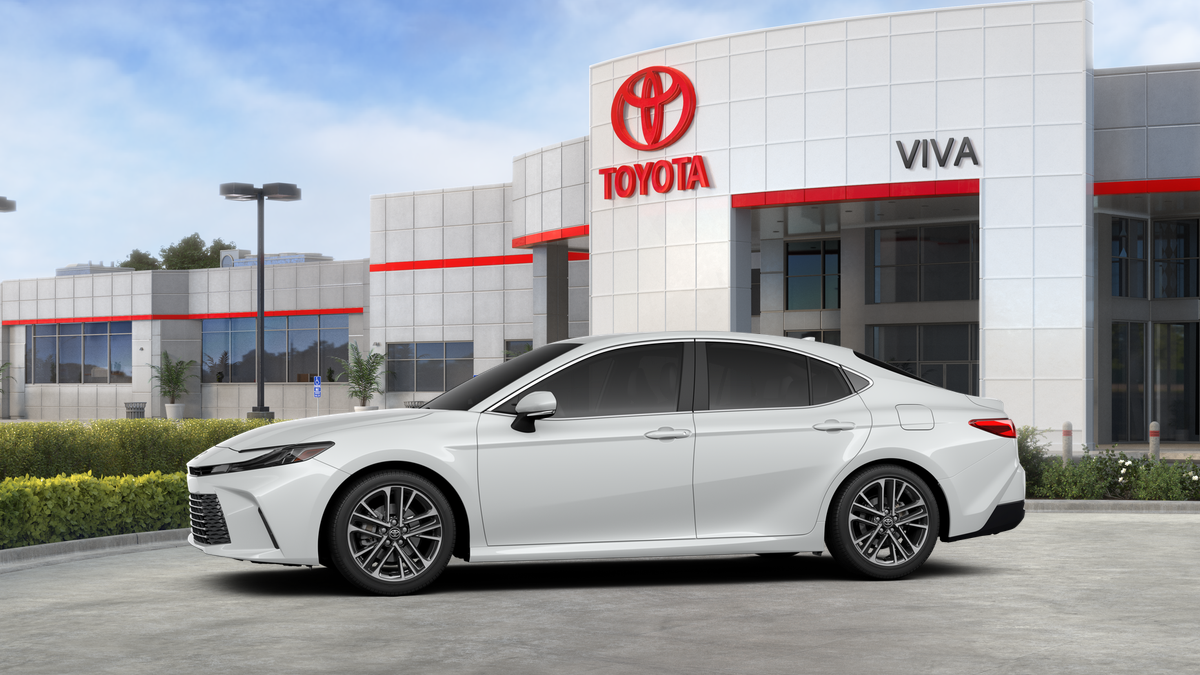 New 2026 Wind Chill Pearl Toyota XLE image 11