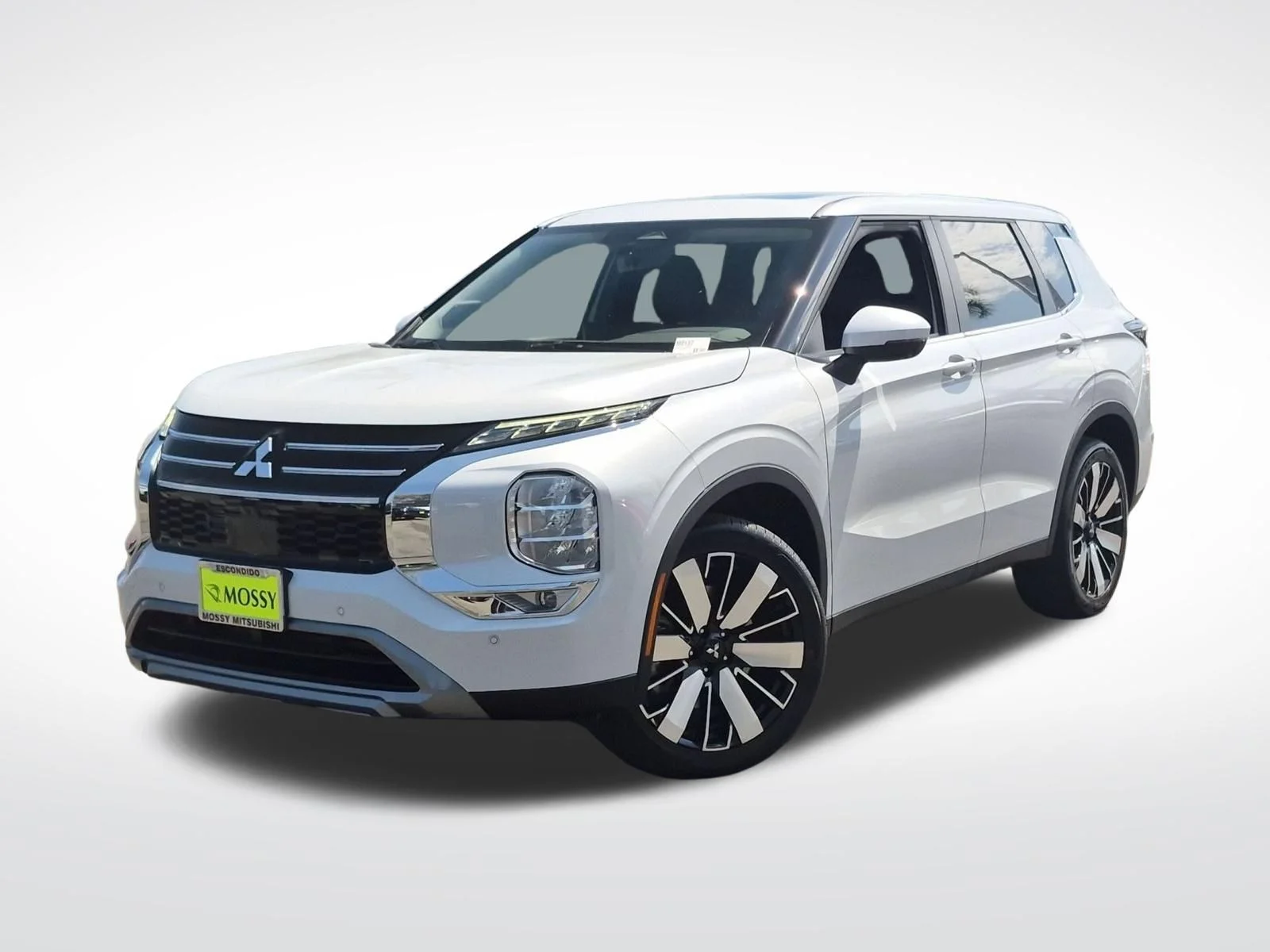 New 2026 White Mitsubishi SE image 1