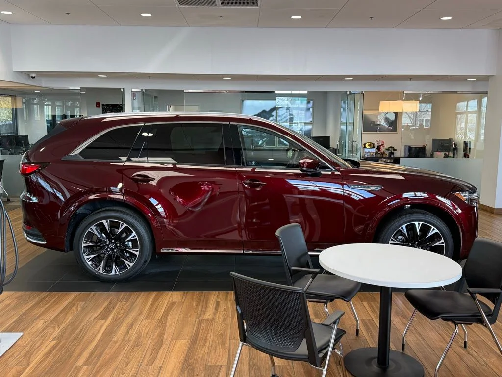 New 2026 Artisan Red Premium Mazda 3.3 Turbo S Premium Plus AWD image 10