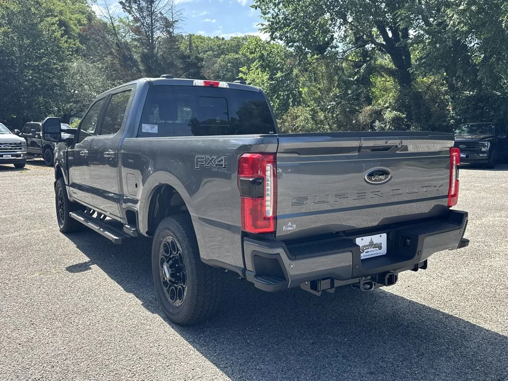 New 2026 Gray Ford Lariat image 5