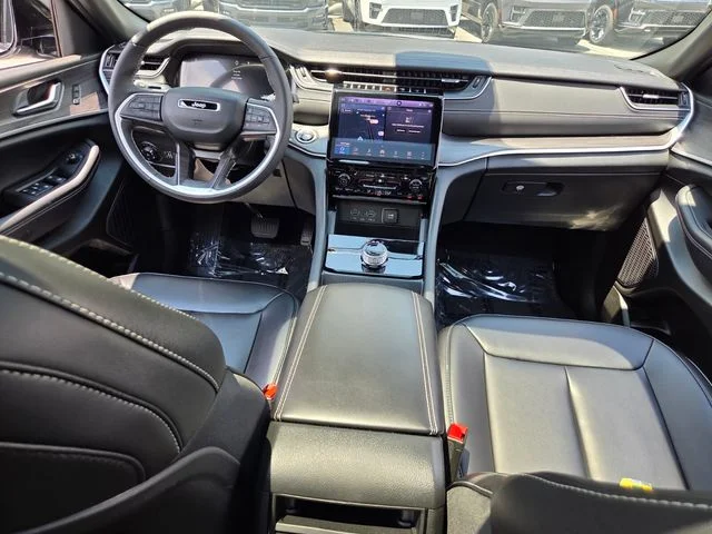 Used 2025 Silver Jeep Limited image 14