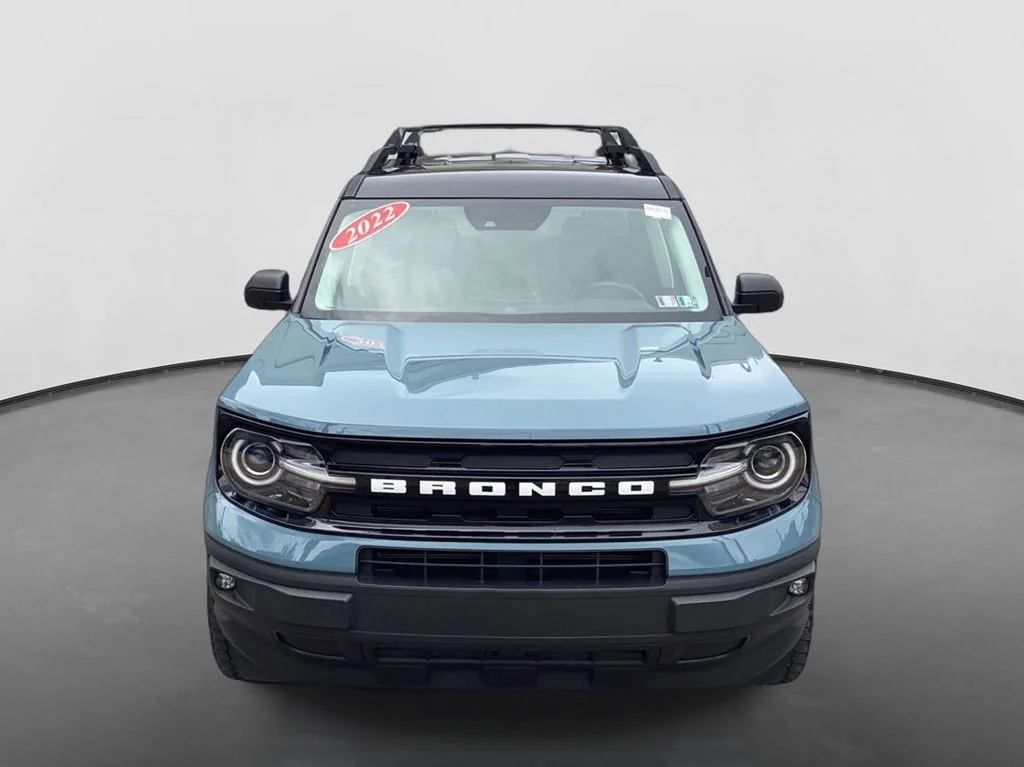 Used 2022  Ford Outer Banks image 2