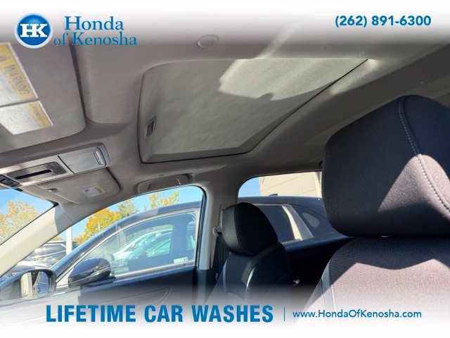 Used 2024 Canyon River Blue Metallic Honda EX image 5