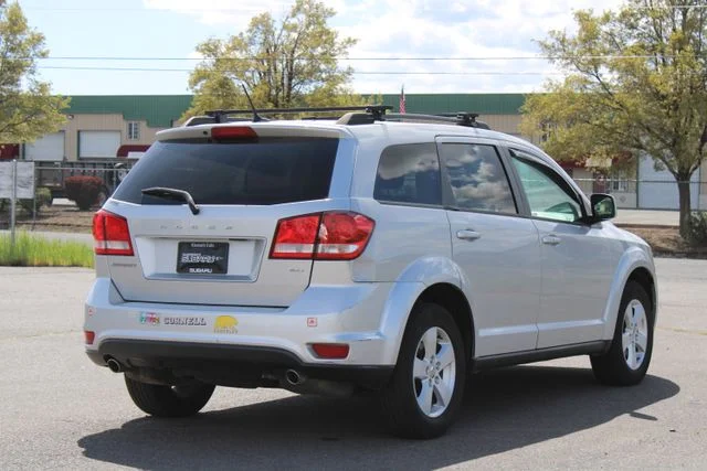 Used 2012 Silver Dodge SXT image 6
