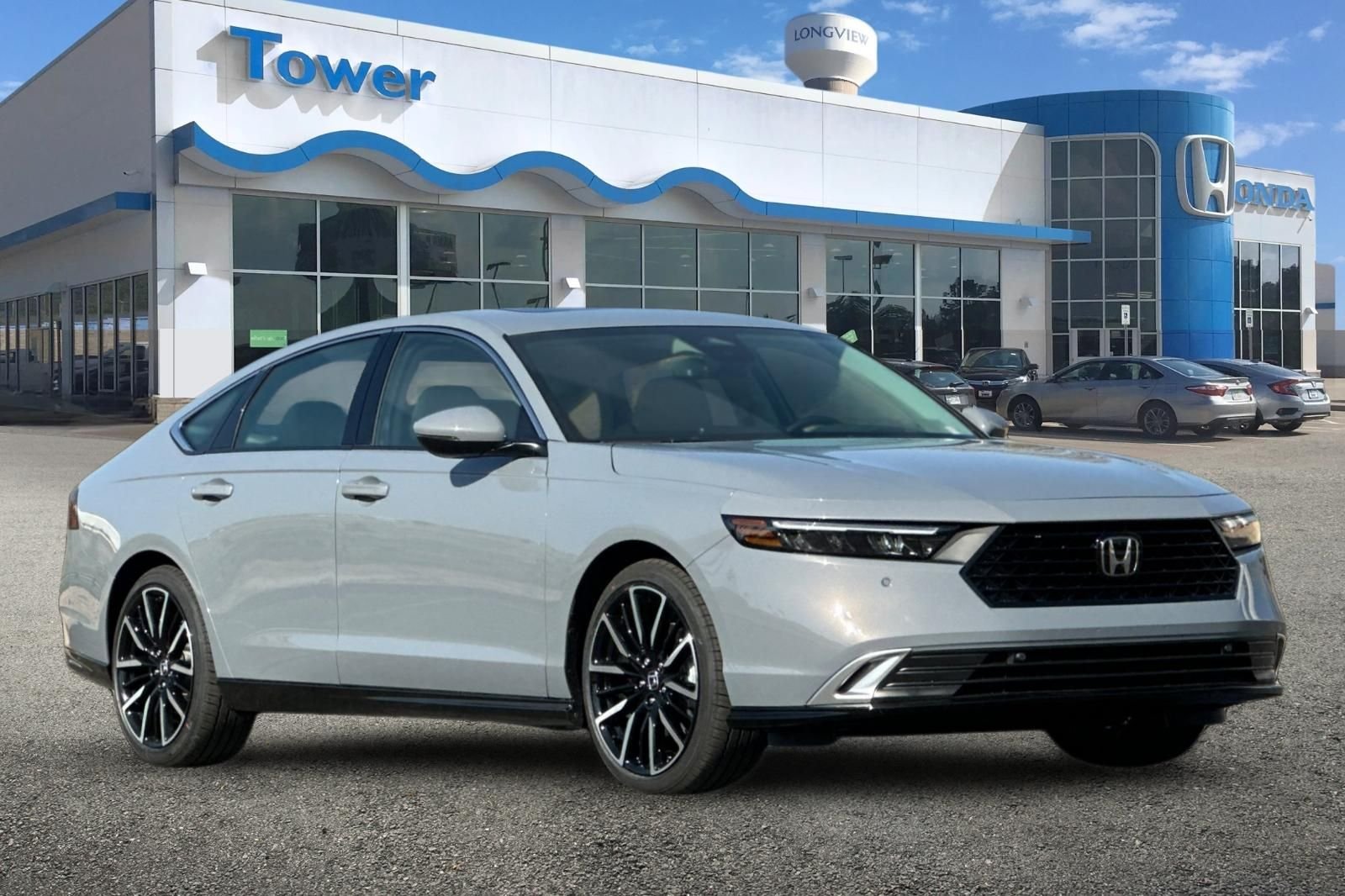 New 2026 Urban Gray Pearl Honda Touring image 2