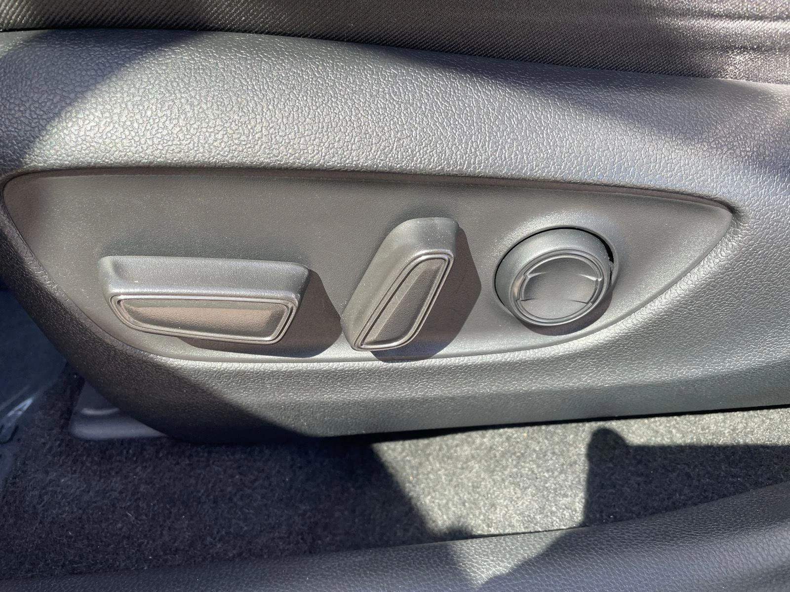 Used 2022 Magnetic Gray Metallic Toyota XLE image 11