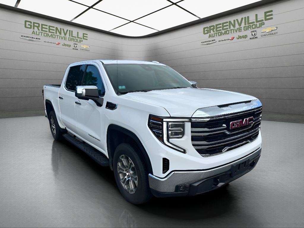 Used 2026 Summit White GMC SLT CREW CAB 5.3L V8 4WD image 3