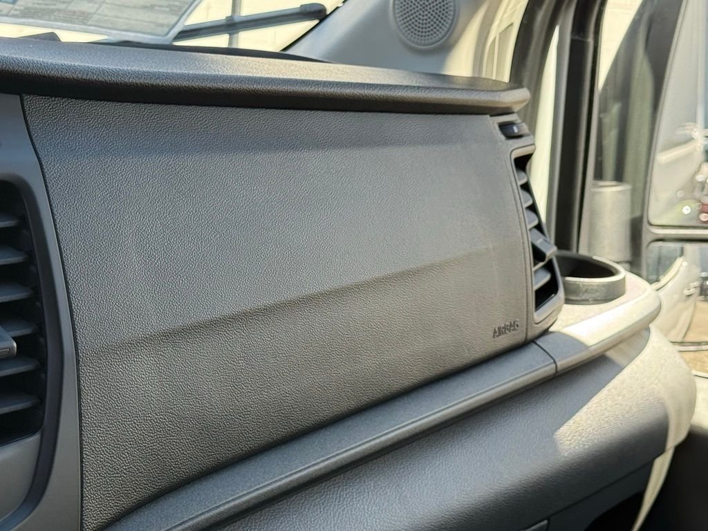 New 2026 Oxford White Ford Cargo Van image 7
