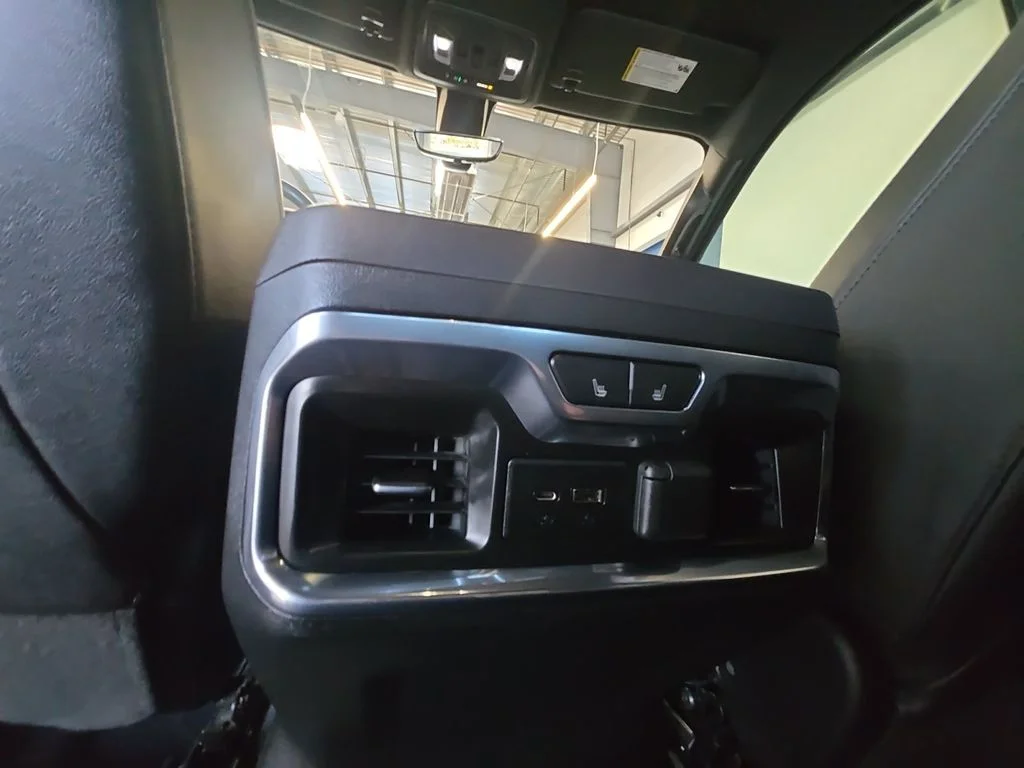 Used 2021 Black GMC AT4 image 34