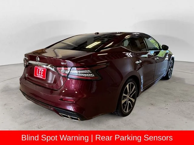 Used 2021 Red Nissan SV image 6