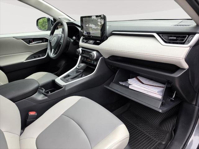 Certified Used 2024 MAGNETIC GRAY MET. Toyota  image 57