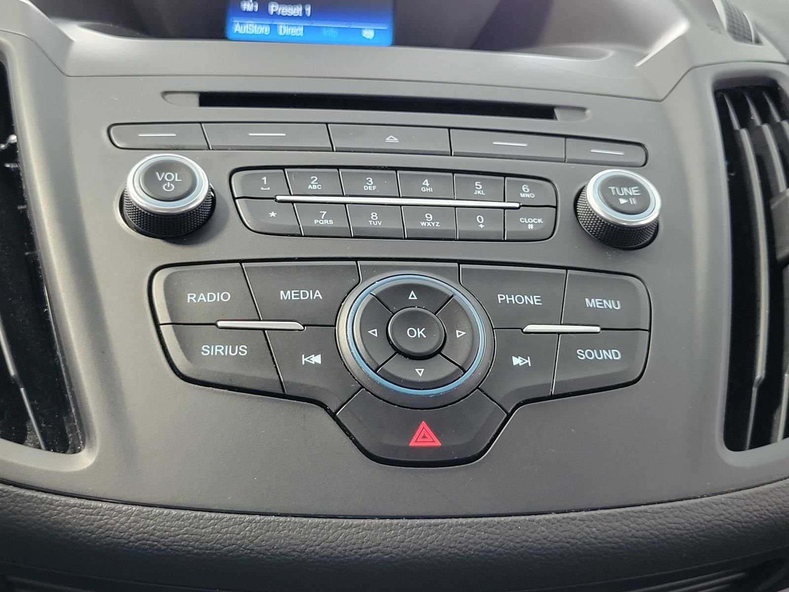Used 2018 Blue Ford SE image 20