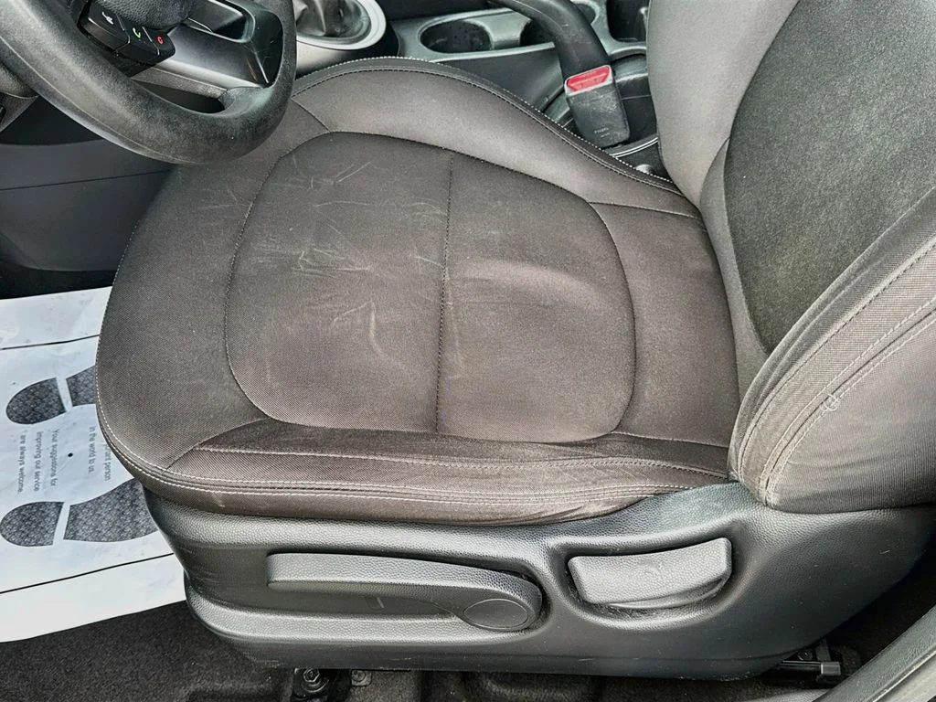 Used 2016 Black Kia Base image 21
