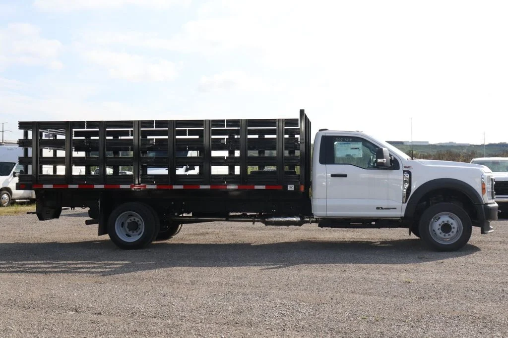 2026 Ford F-550 Super Duty Chassis Cab XL - Photo 10