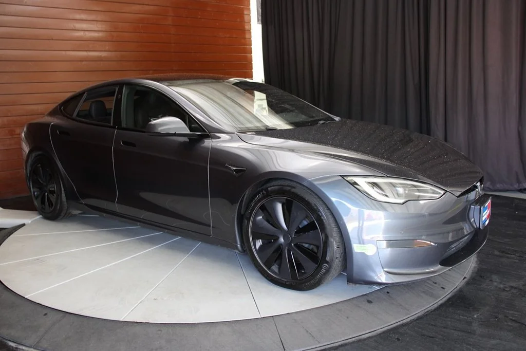 Used 2023 Solid Black Tesla Base image 19