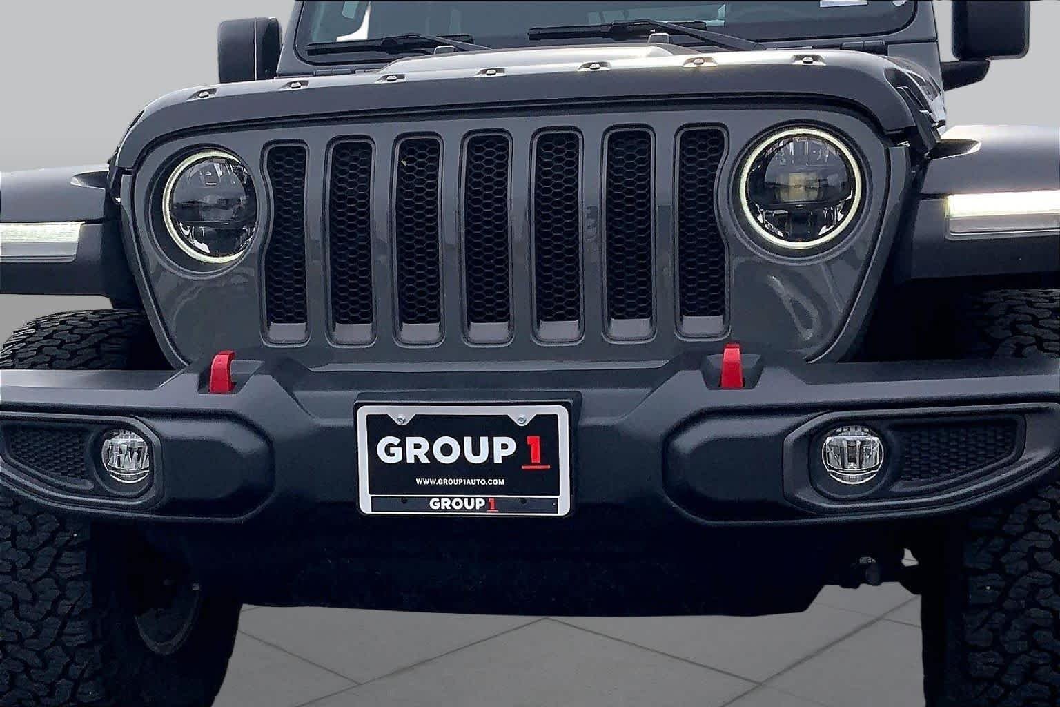 Used 2023 Sting-Gray Clearcoat Jeep Rubicon image 30