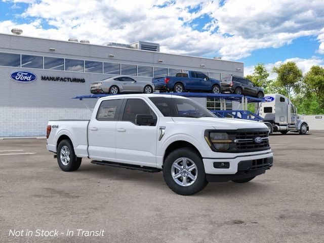 New 2026 Oxford White Ford XLT image 7