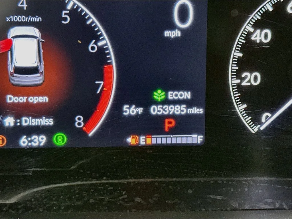 Used 2024 Red Honda EX-L image 13