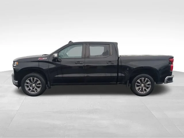 Used 2021 BLACK Chevrolet LT image 2