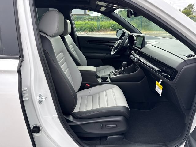 Certified Used 2026 Platinum White Pearl Honda Sport Touring image 10