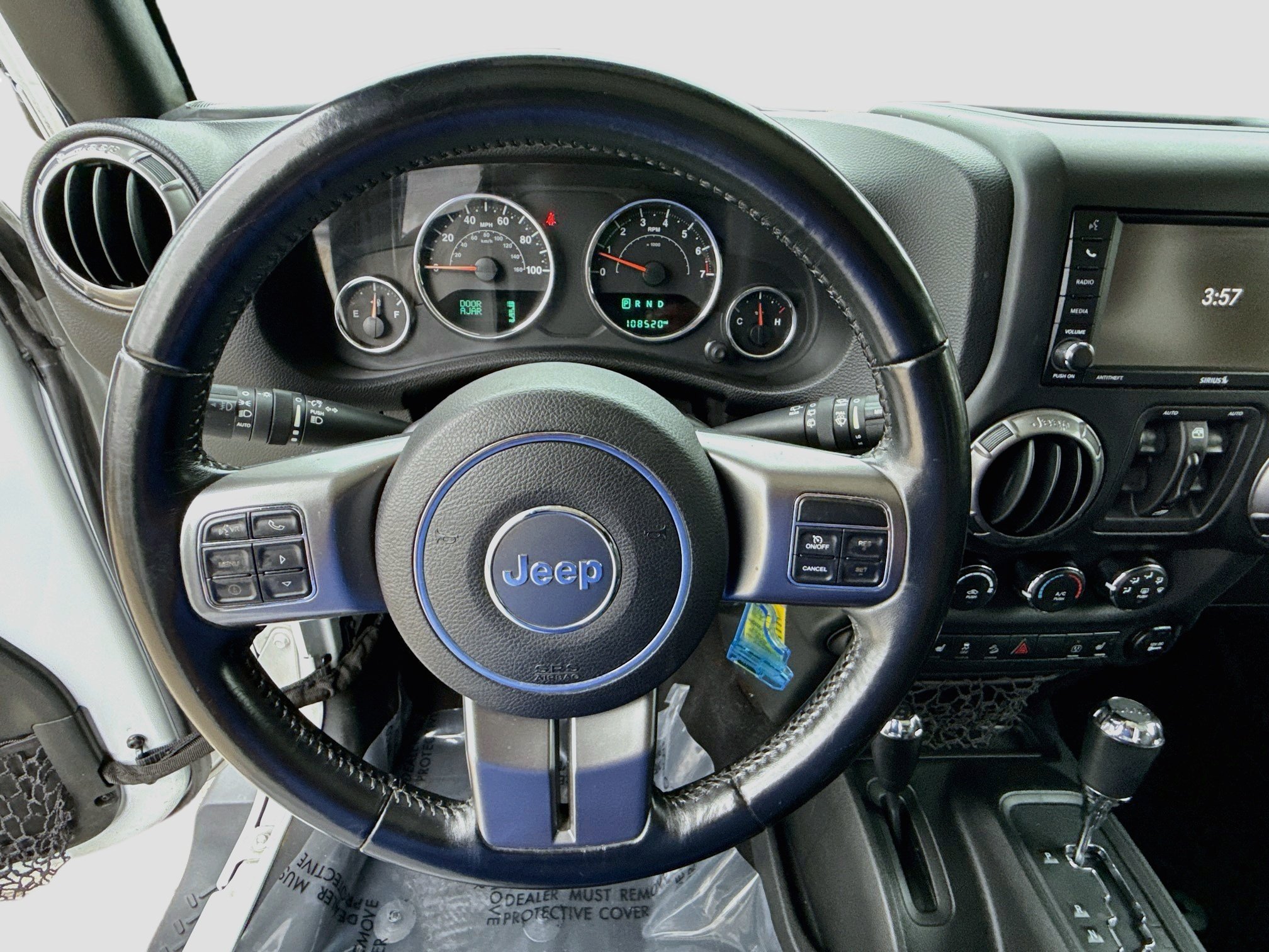 Used 2018 Bright White Clearcoat Jeep Altitude image 10