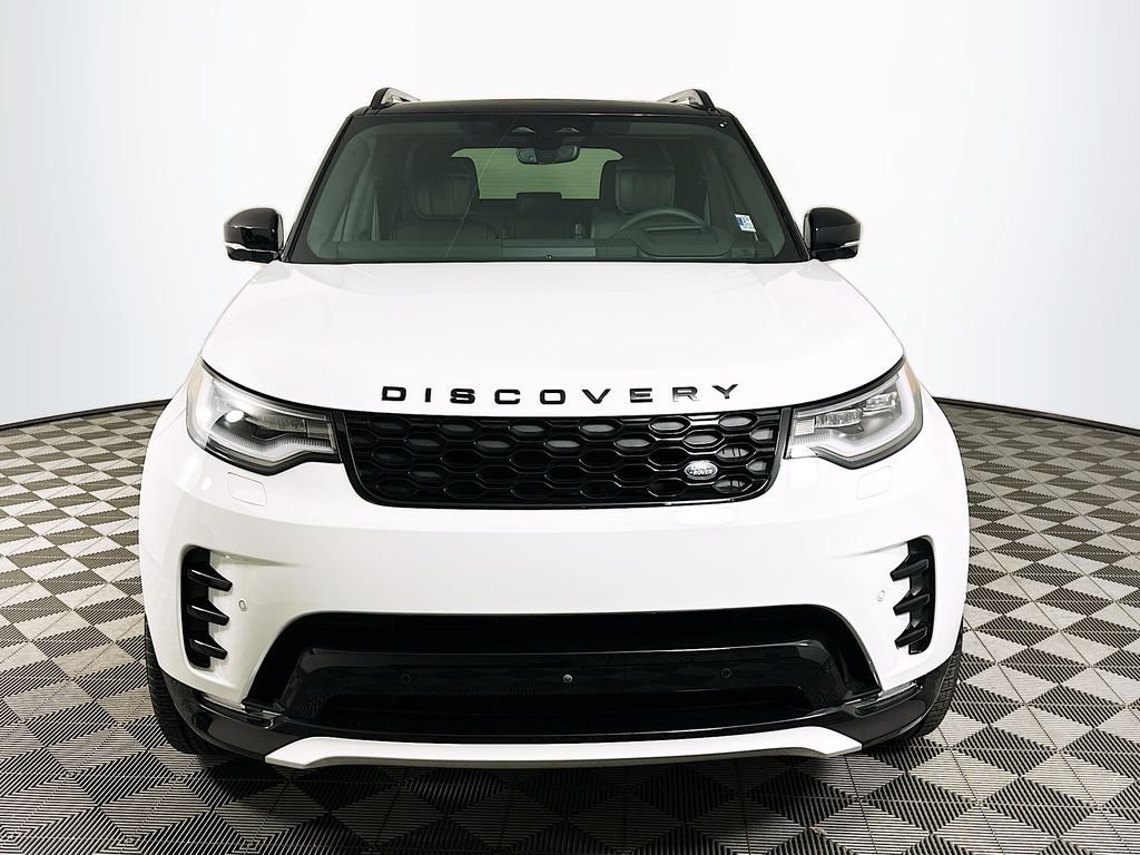 2025 Land Rover Discovery Dynamic SE - Photo 2