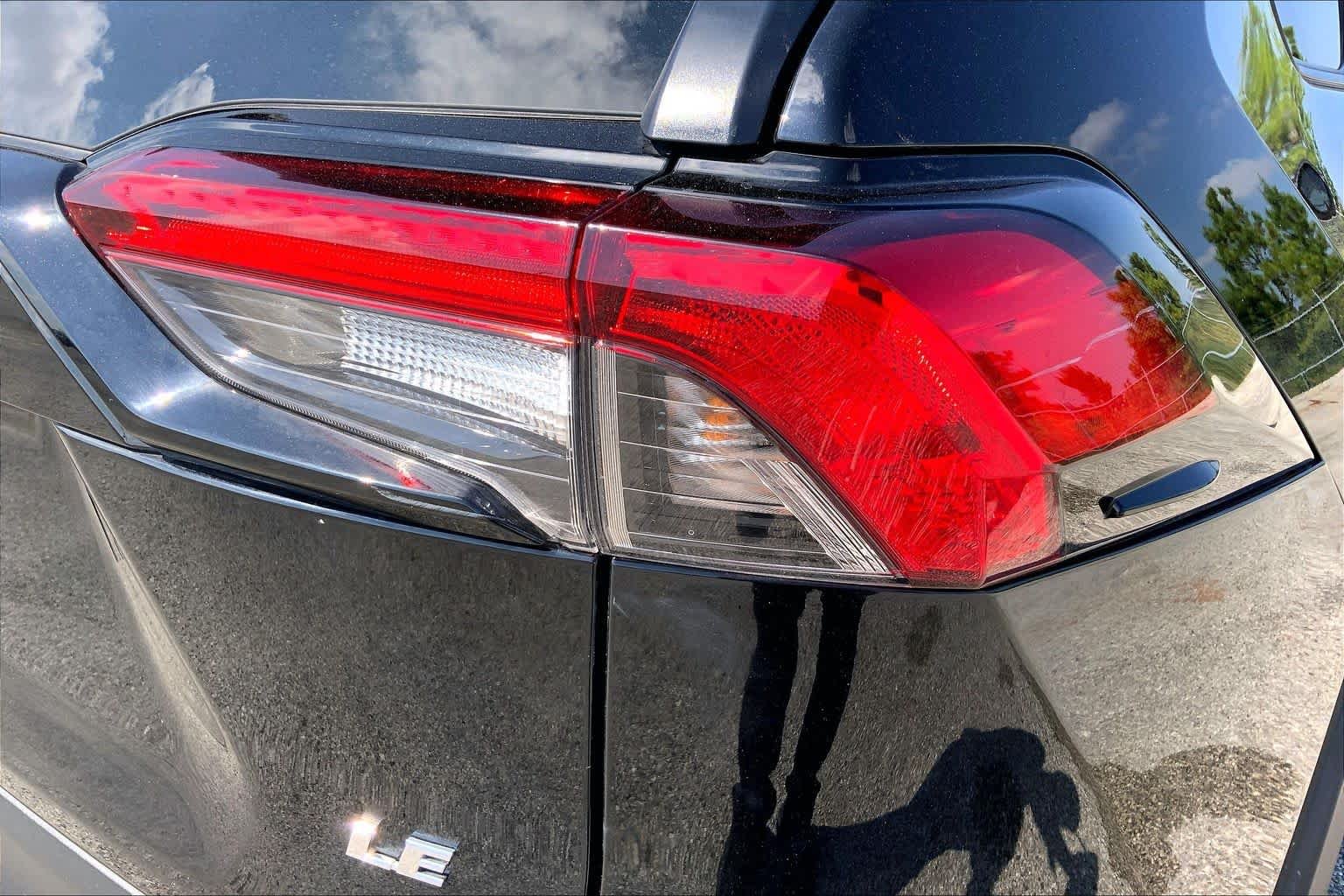 Used 2025 Midnight Black Metallic Toyota LE image 30