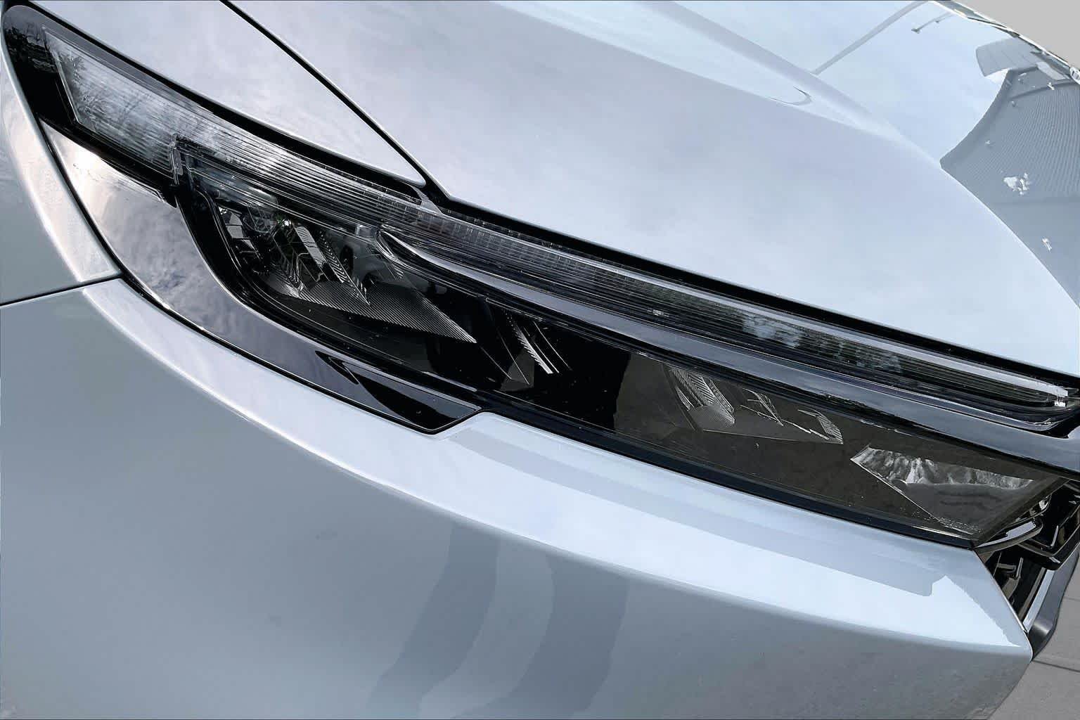 Used 2024 Urban Gray Pearl Honda Sport-L image 28